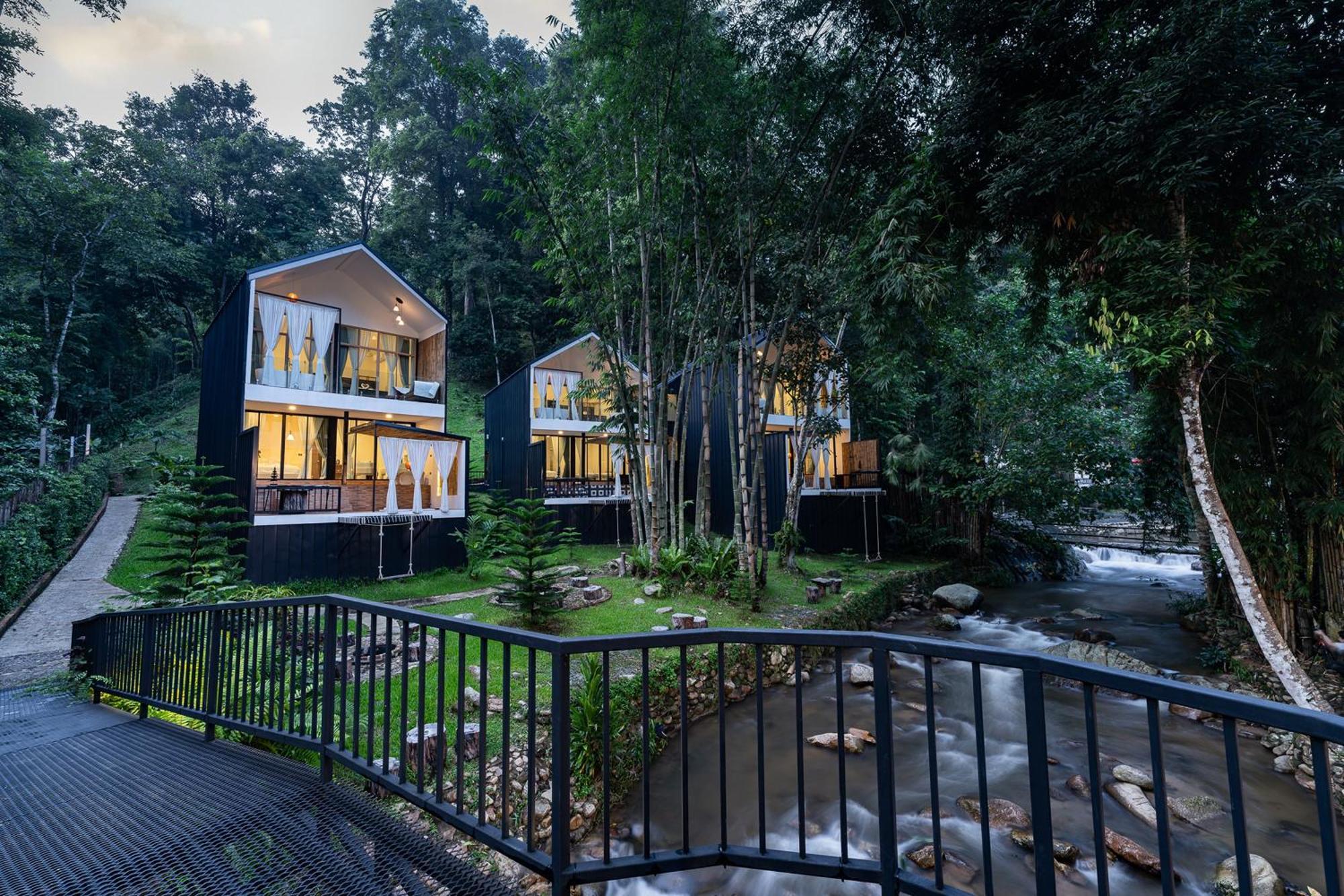 Hotel Inthada At Mae Kampong Chiang Mai Esterno foto